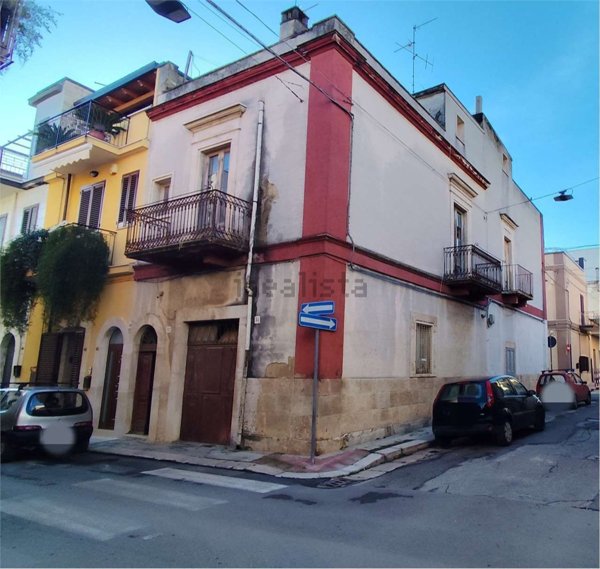 casa indipendente in vendita a Grumo Appula