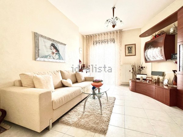 casa indipendente in vendita a Grumo Appula