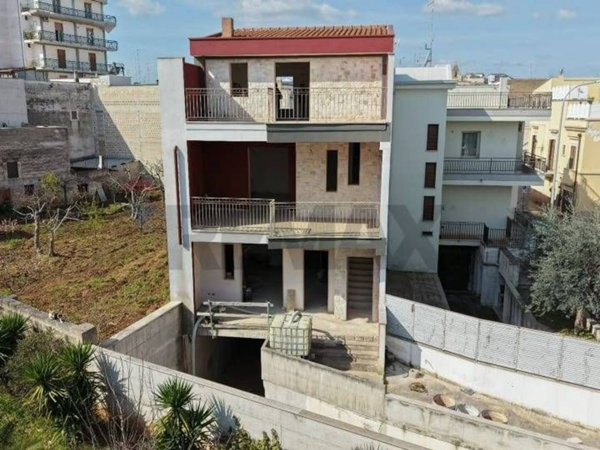 casa indipendente in vendita a Grumo Appula