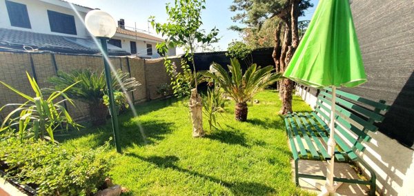 casa indipendente in vendita a Grumo Appula