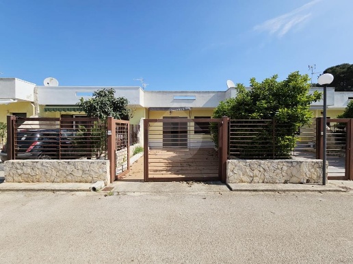 casa indipendente in vendita a Grumo Appula