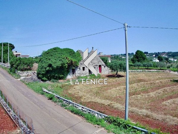 casa indipendente in vendita a Locorotondo