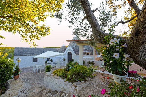 casa indipendente in vendita a Locorotondo