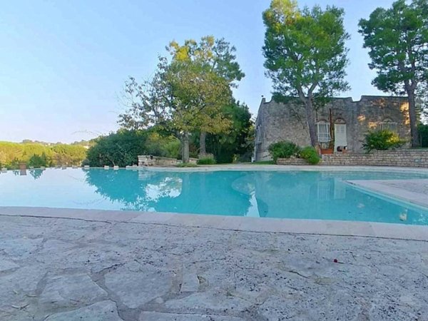 casa indipendente in vendita a Locorotondo