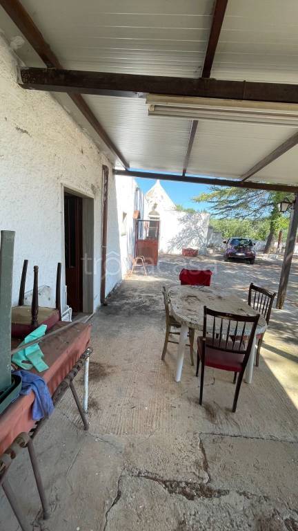 casa indipendente in vendita a Locorotondo