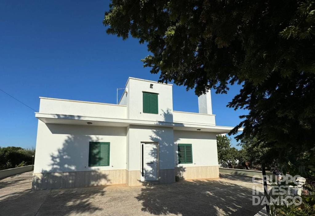 casa indipendente in vendita a Locorotondo