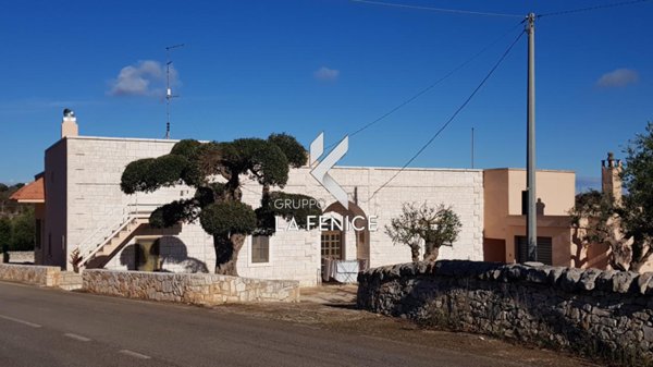 casa indipendente in vendita a Locorotondo