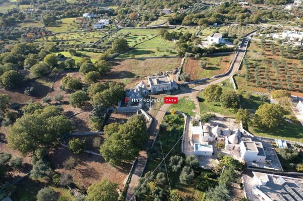 casa indipendente in vendita a Locorotondo
