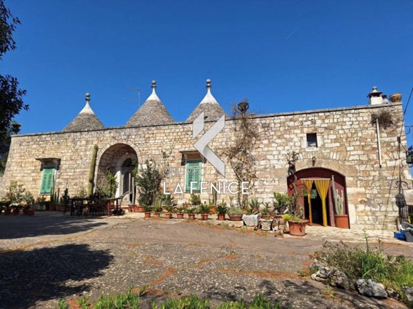 casa indipendente in vendita a Locorotondo in zona San Marco