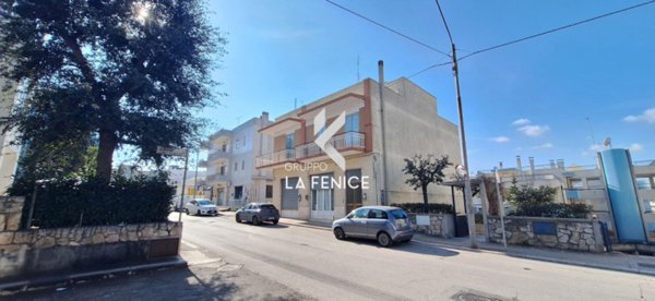 casa indipendente in vendita a Locorotondo