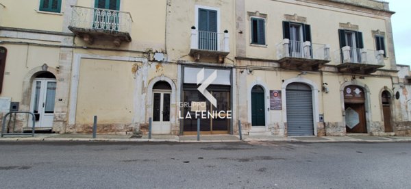 locale commerciale in vendita a Locorotondo