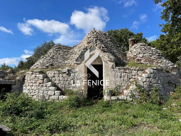 casa indipendente in vendita a Locorotondo