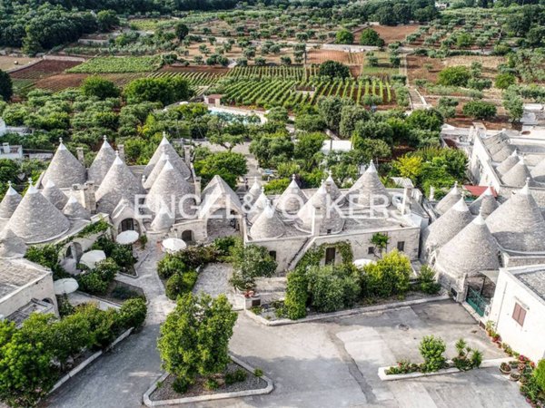 casa indipendente in vendita a Locorotondo