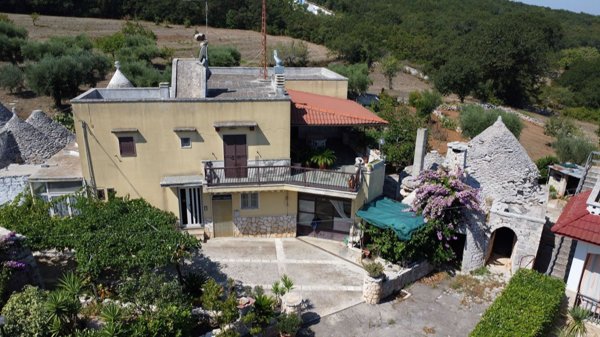 casa indipendente in vendita a Locorotondo in zona San Marco