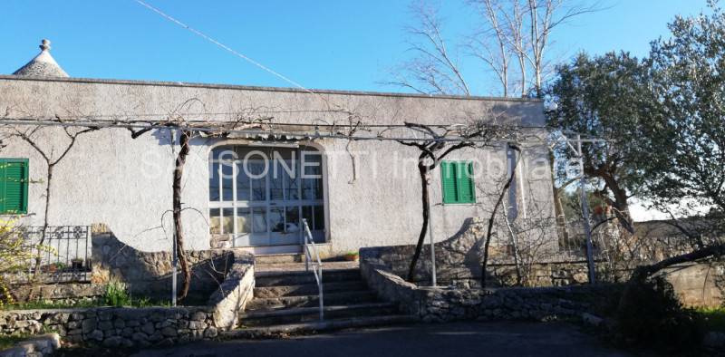 casa indipendente in vendita a Locorotondo