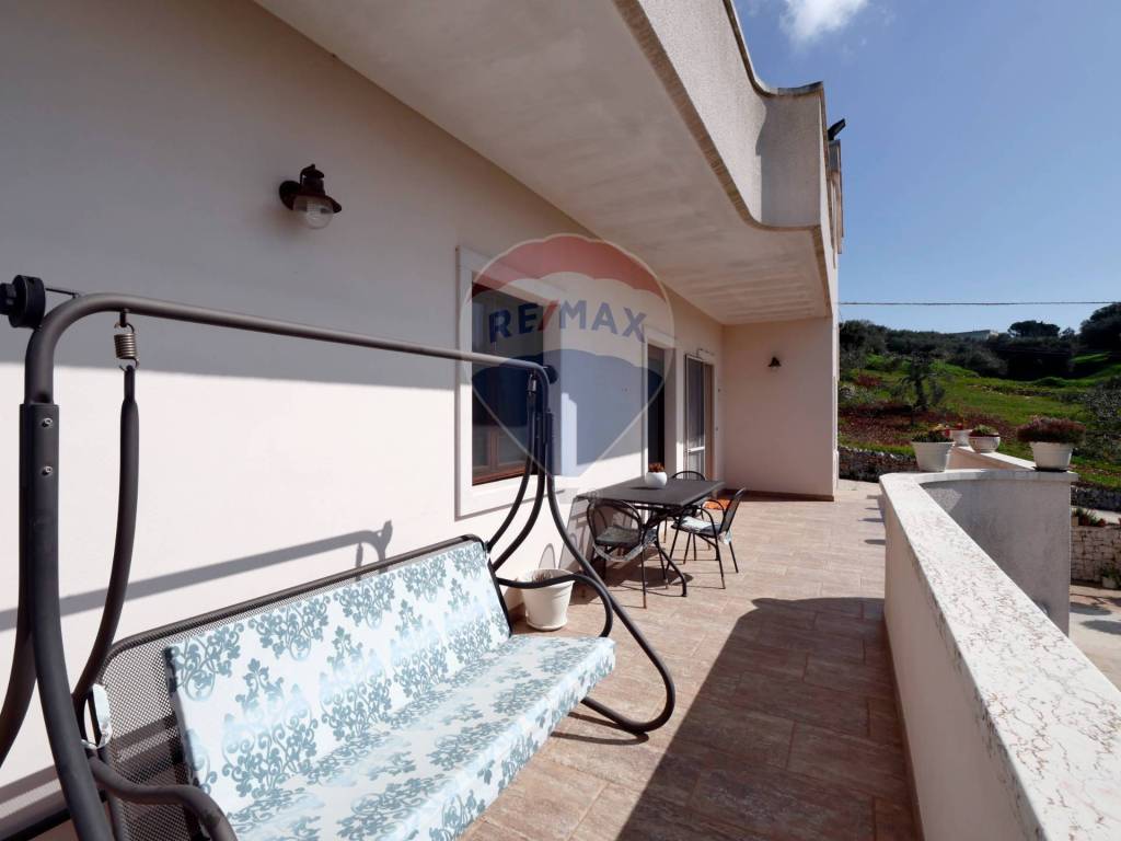 casa indipendente in vendita a Locorotondo