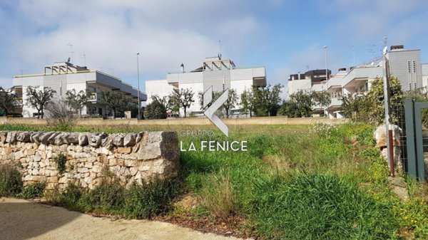 negozio in vendita a Locorotondo