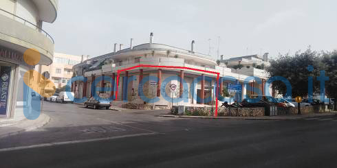locale commerciale in vendita a Locorotondo