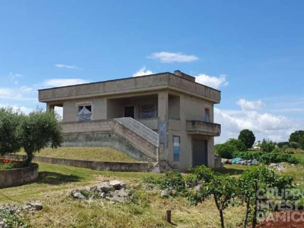 casa indipendente in vendita a Locorotondo