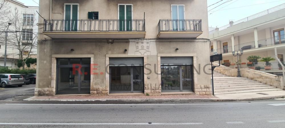 negozio in vendita a Locorotondo