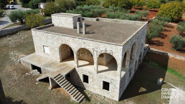 casa indipendente in vendita a Locorotondo