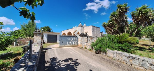 casa indipendente in vendita a Locorotondo
