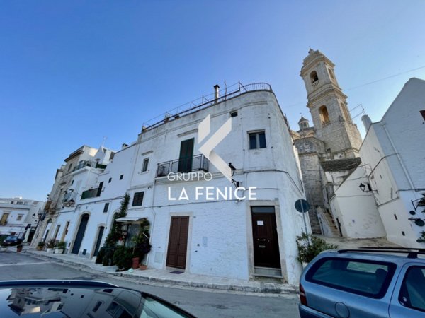casa indipendente in vendita a Locorotondo