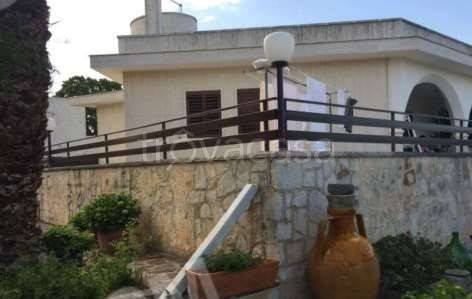 casa indipendente in vendita a Locorotondo