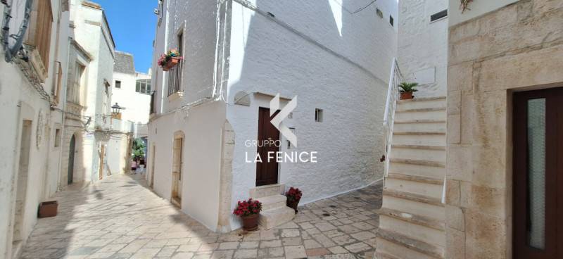 casa indipendente in vendita a Locorotondo
