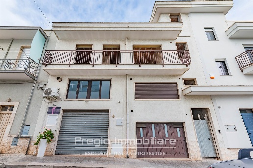 casa indipendente in vendita a Locorotondo