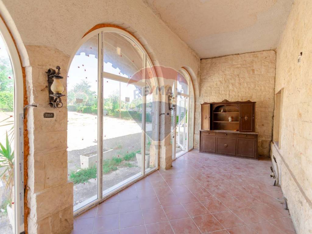 casa indipendente in vendita a Locorotondo