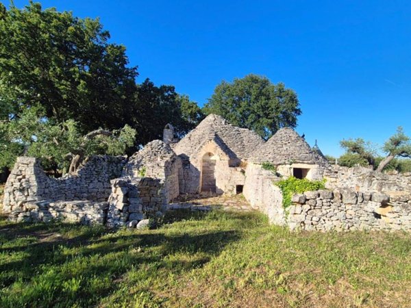casa indipendente in vendita a Locorotondo