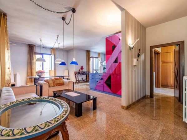 casa indipendente in vendita a Locorotondo