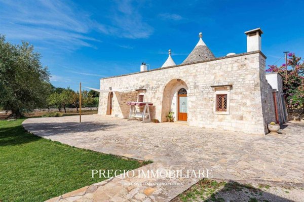 casa indipendente in vendita a Locorotondo