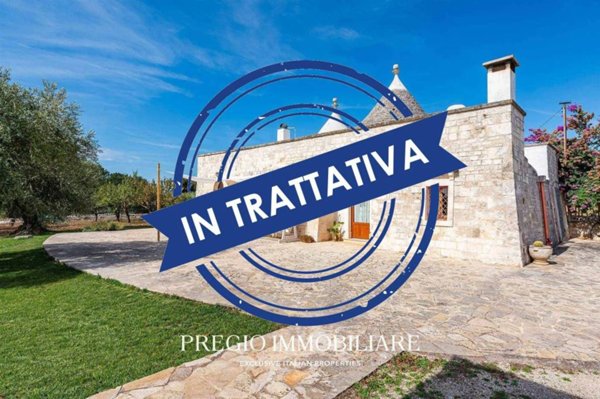 casa indipendente in vendita a Locorotondo