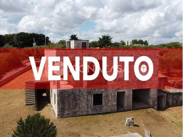 casa indipendente in vendita a Locorotondo