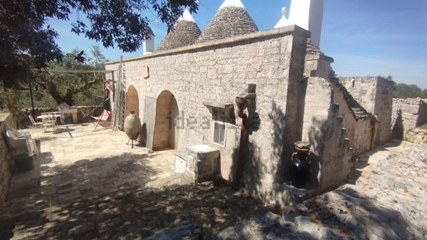 quadrivano in vendita a Locorotondo