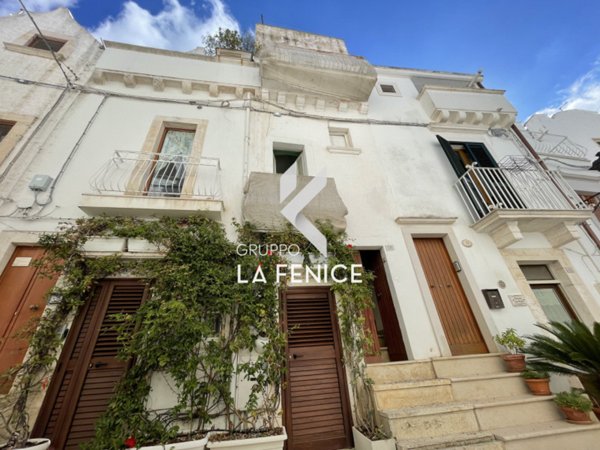 casa indipendente in vendita a Locorotondo