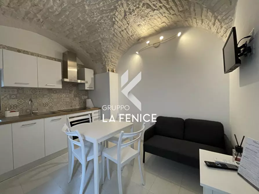 casa indipendente in vendita a Locorotondo