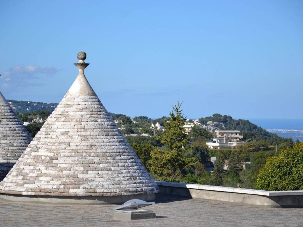 casa indipendente in vendita a Locorotondo