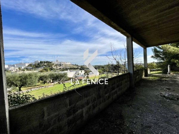 casa indipendente in vendita a Locorotondo
