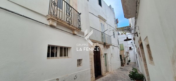 casa indipendente in vendita a Locorotondo