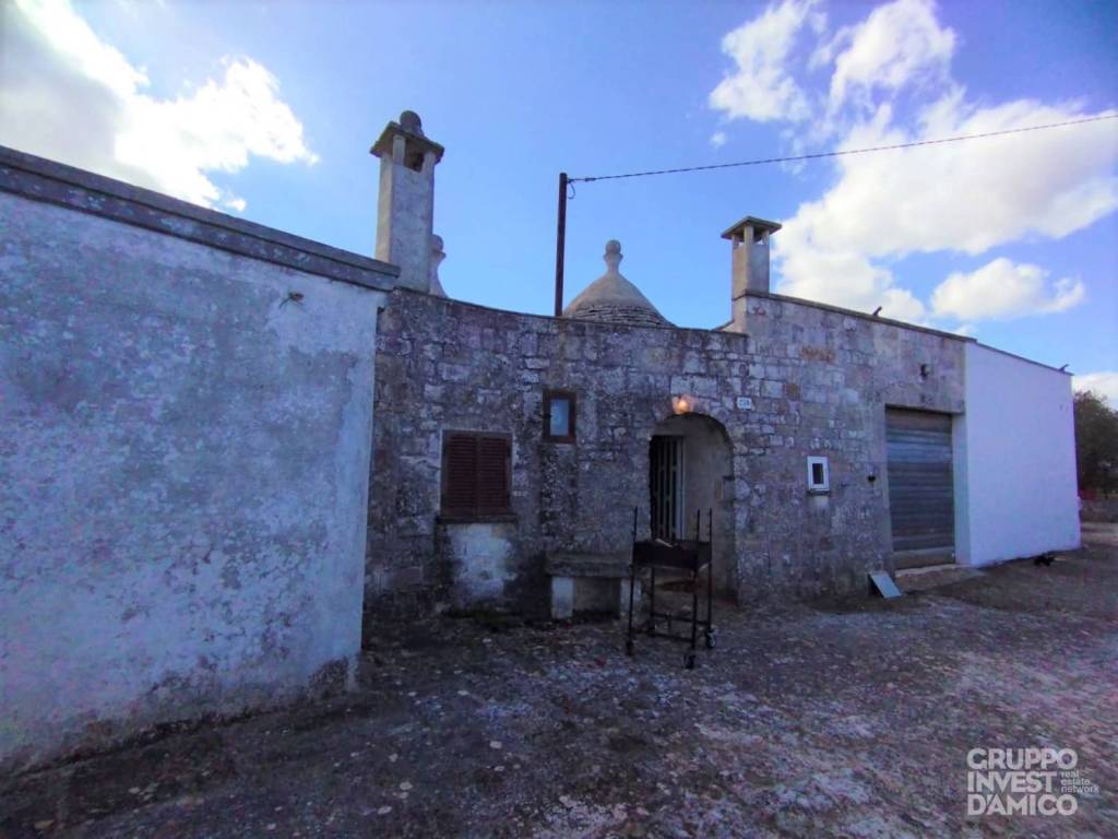 casa indipendente in vendita a Locorotondo