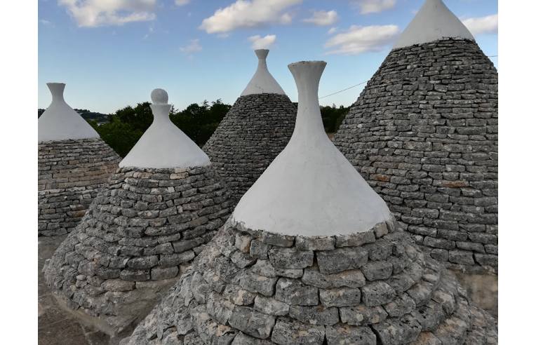 casa indipendente in vendita a Locorotondo