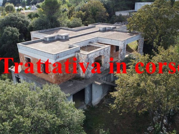 casa indipendente in vendita a Locorotondo
