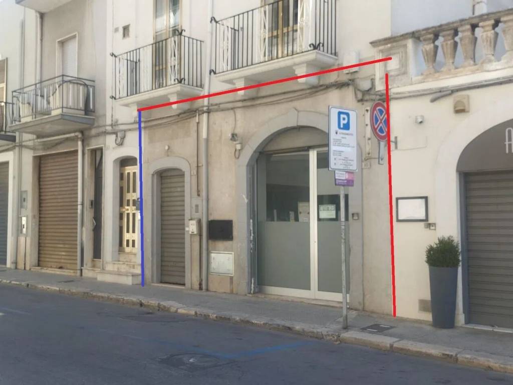 negozio in vendita a Locorotondo