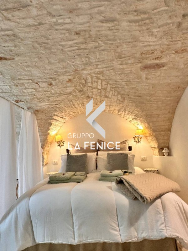 casa indipendente in vendita a Locorotondo