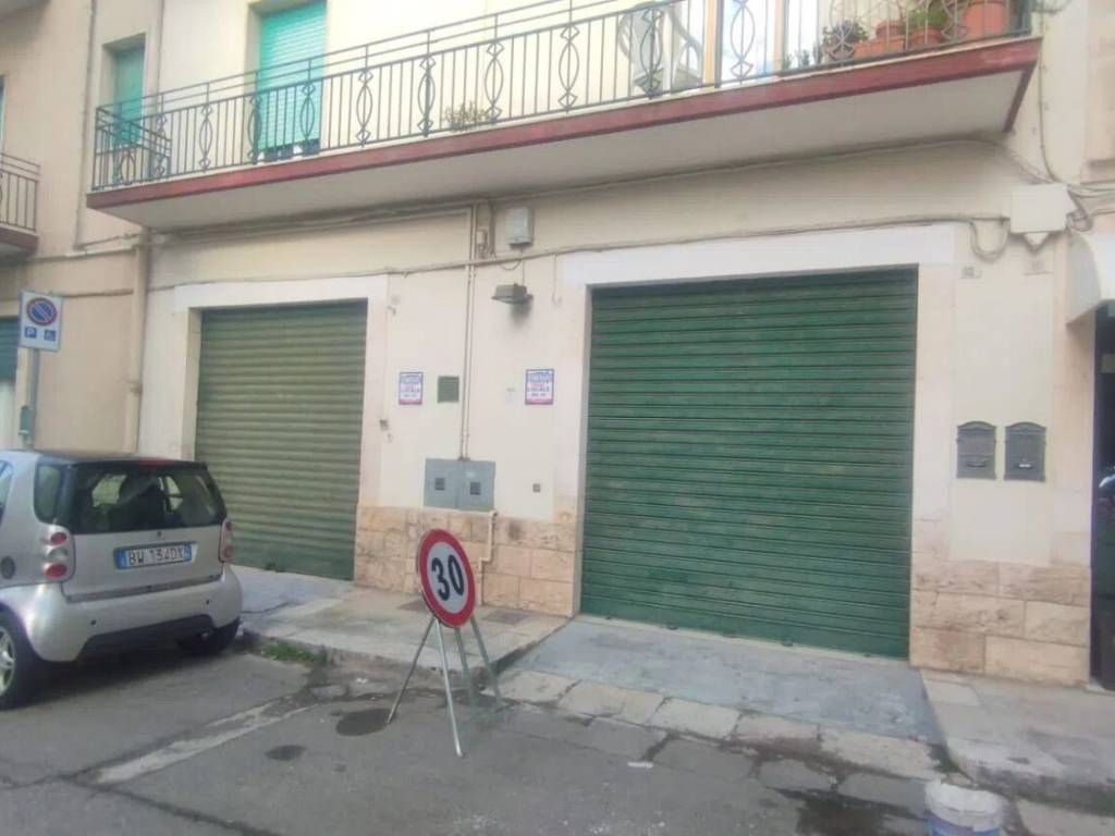 negozio in vendita a Locorotondo