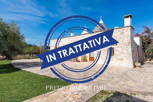 casa indipendente in vendita a Locorotondo