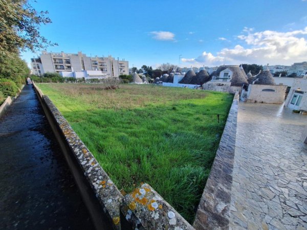 terreno edificabile in vendita a Locorotondo